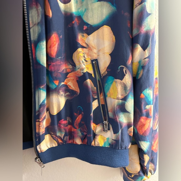 Johnston & Murphy Flowered Jacket - Picture 5 of 7